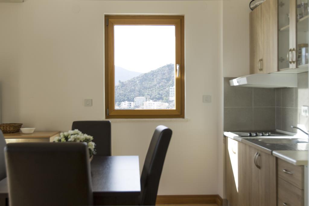 Apartment-Hotel Vila Petrovic-Becici Budva Exterior foto
