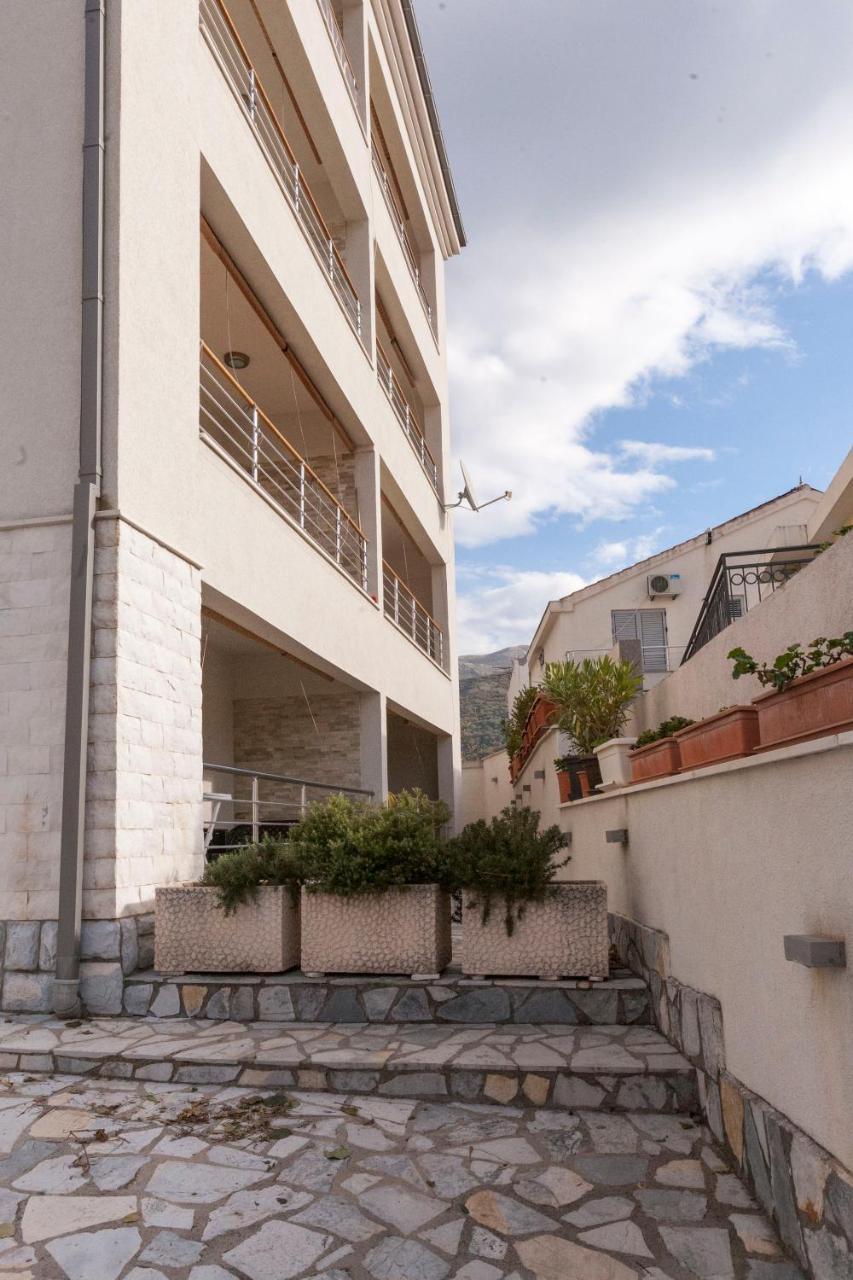 Apartment-Hotel Vila Petrovic-Becici Budva Exterior foto